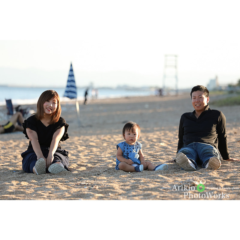 鈴鹿市の海岸で家族写真の出張撮影